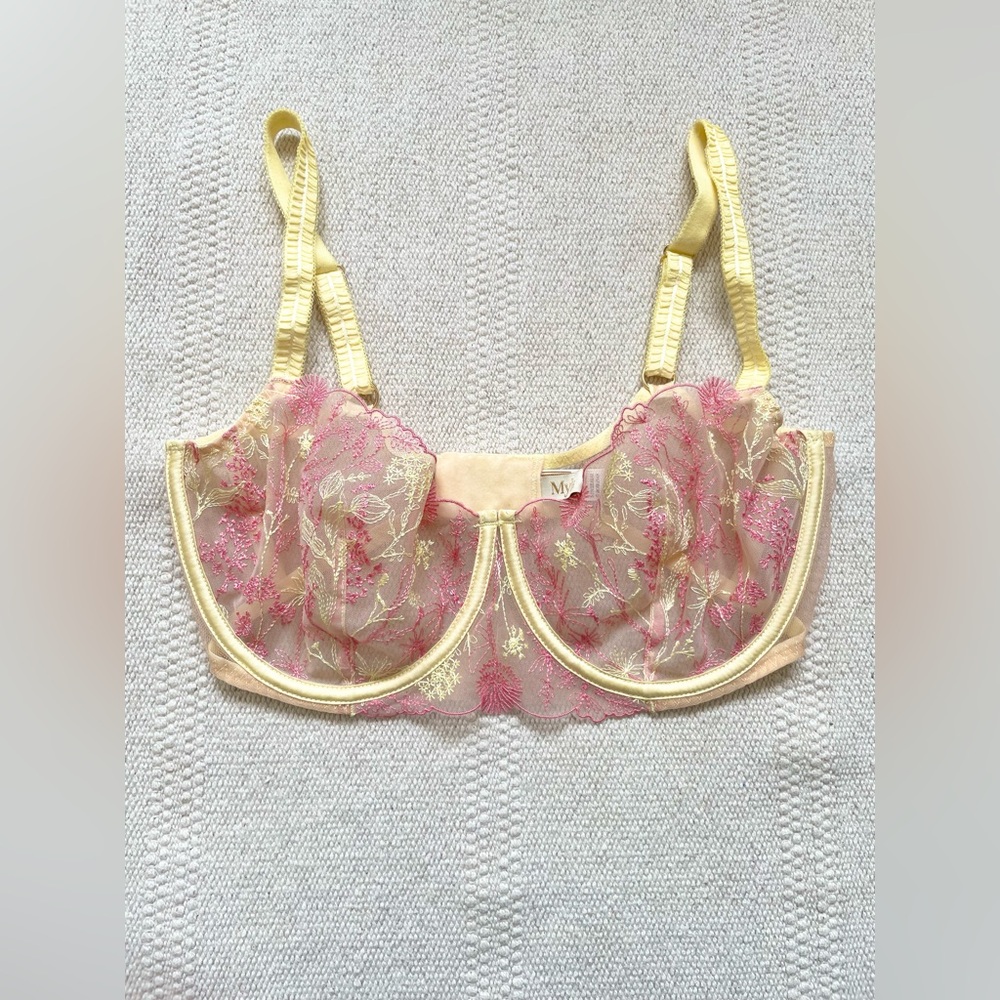 Y2K Yellow Pink Lace Balconette Bra 34D Fairy Garden Coquette